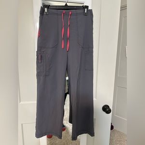Carhartt Women’s Scrub Pants Pewter Grey size Small Petite